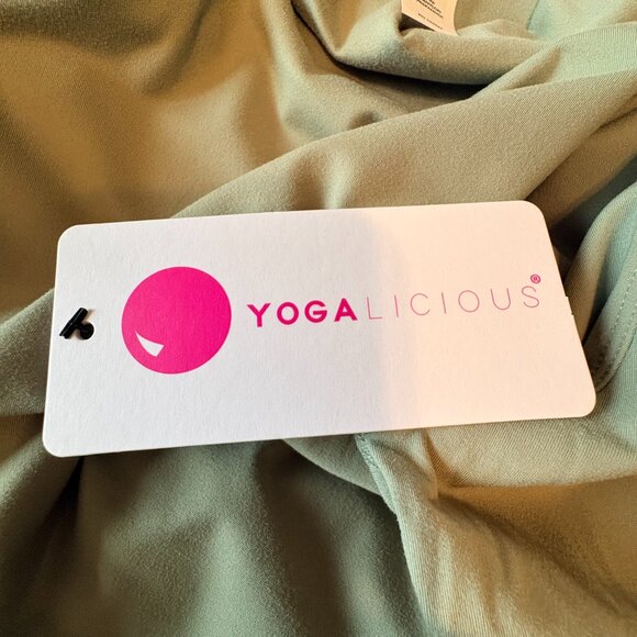 SET OF 2 Yogalicious Zenly Evelyn Crop Mock Neck Long Sleeve Tops Size Medium - Picture 8 of 9